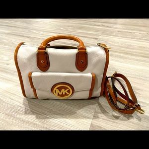 michael kors duffle bag crossbody